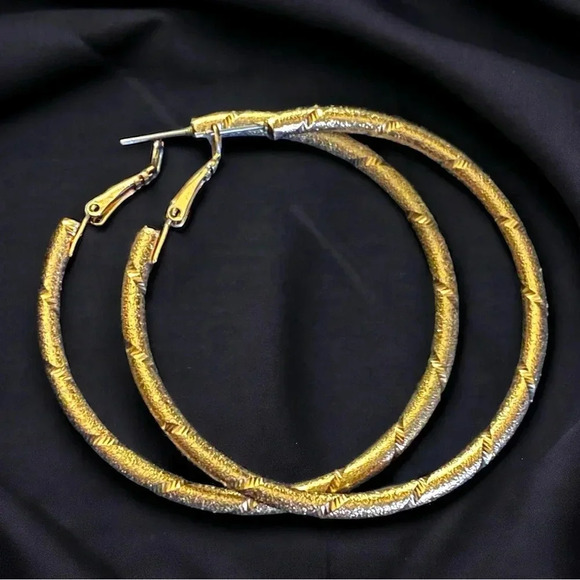 Vintage Jewelry - Large Etched Gold Tone Hoop Earrings 2"